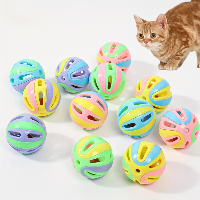 Hollow Plastic Ball, Crisp Sound, Bite-Resistant Design, Fun Play, Designed for Cats 1pcs Random Color