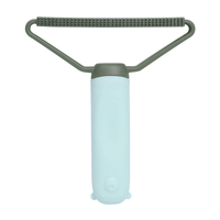 Cat Hair Remover, Comfortable Handle Pet Hair Removal Brush Portable for Clothes